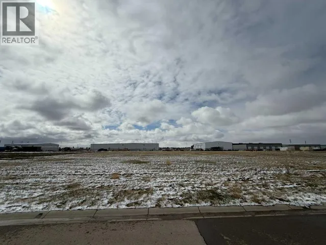 915 11 Avenue, Coaldale, Alberta T1M0G3