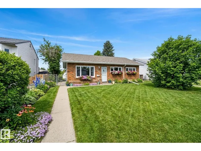 13028 134 ST NW, Edmonton, Alberta T5L1V8