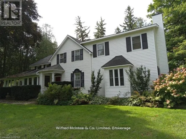 83 DUNCAN STREET S, Morris Turnberry (Bluevale), Ontario N0G1G0