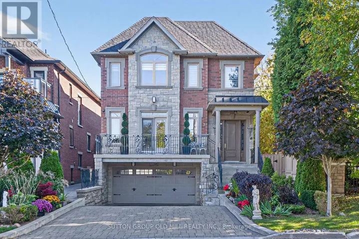 7 COUSINS DRIVE, Aurora (Aurora Village), Ontario L4G1B2