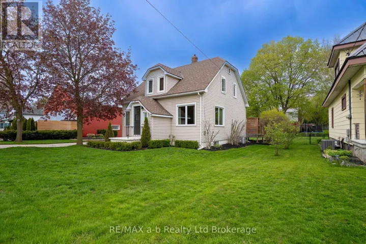 270 MAIN STREET E, Norwich (Otterville), Ontario N0J1R0