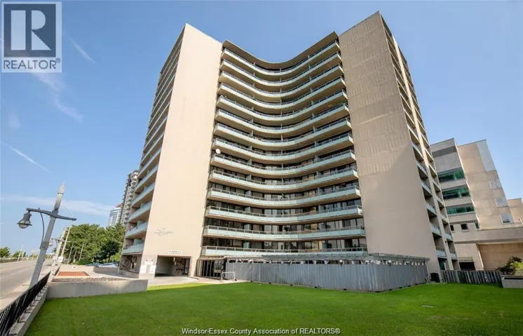 111 Riverside DRIVE East Unit# 1607, Windsor, Ontario N9A2S6