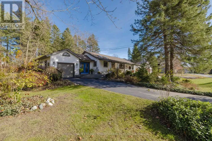 11 ELMHURST STREET, Middlesex Centre (Kilworth), Ontario N0L1R0
