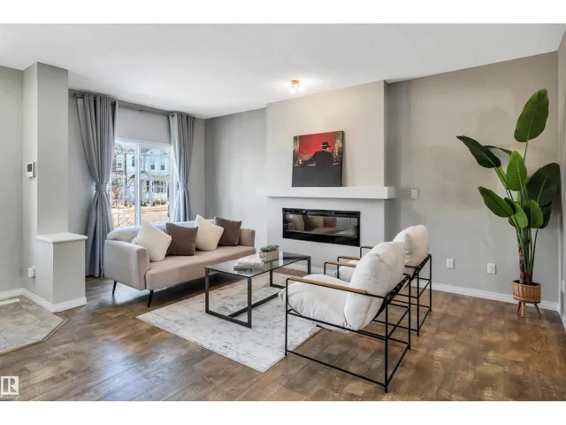 1271 CHAPPELLE BV SW, Edmonton, Alberta T6W3R1