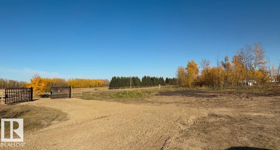 NW 31-46-1-5, Rural Wetaskiwin County, Alberta T0C2C0