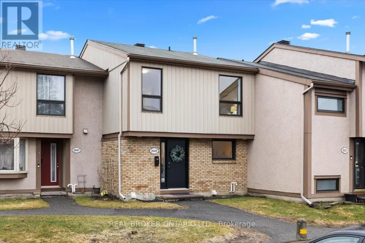 2049 STONEHENGE CRESCENT, Ottawa, Ontario K1B4N7