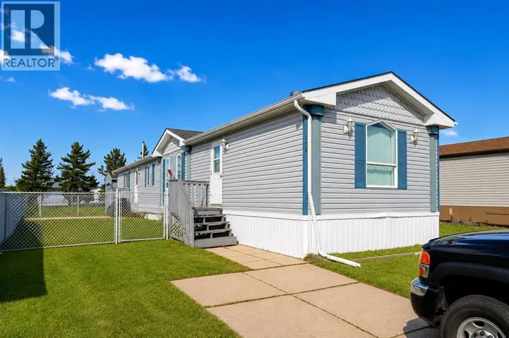 220, Silver Pointe Dr, Rural Grande Prairie No. 1, County of, Alberta T8W5K5