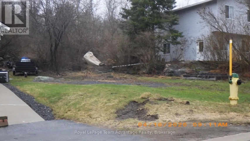 9 LOGANS LANE, Parry Sound, Ontario P2A1H3