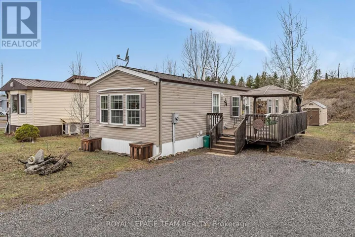 6707 CHRIS TIERNEY PRIVATE, Ottawa, Ontario K4P1H4
