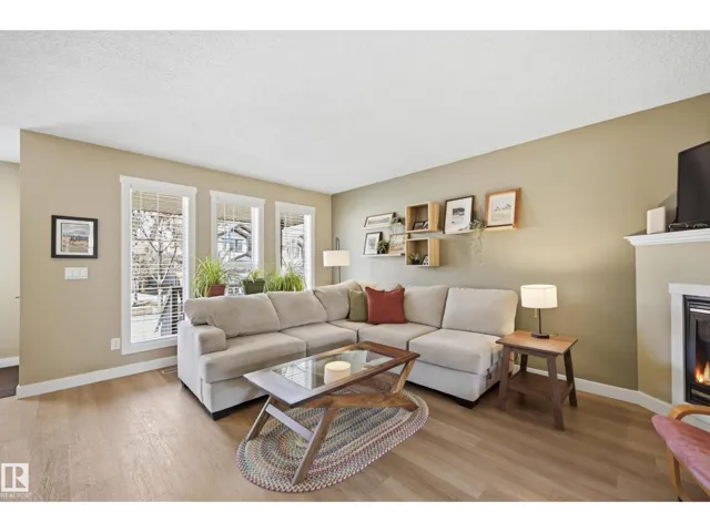 14 VIVIAN WY, Spruce Grove, Alberta T7X0G9