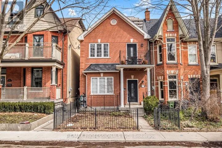 UPPER - 213 MAJOR STREET, Toronto (University), Ontario M5S2L4