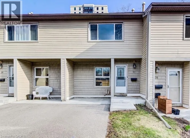 15 GREEN VALLEY Drive Unit# 27, Kitchener, Ontario N2P1K7