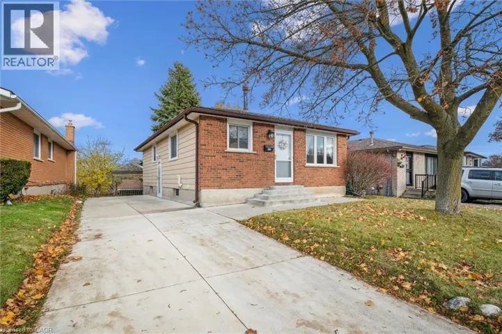 217 JOHANNA Drive, Cambridge, Ontario N1S4C5