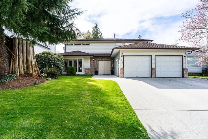 9835 158A STREET, Surrey, British Columbia V4N2A3