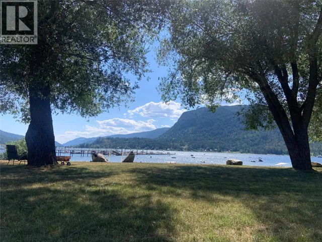 346 Highway 97A Highway, Sicamous, British Columbia V0E2V1