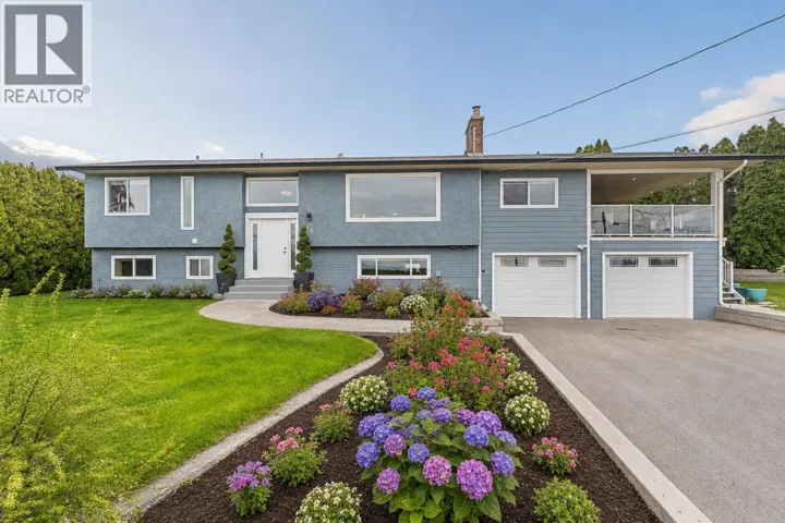 915 Graf Road, Kelowna, British Columbia V1P1C1