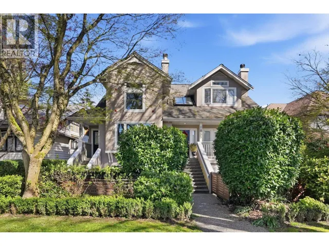 1867 W 11TH AVENUE, Vancouver, British Columbia V6J2C4