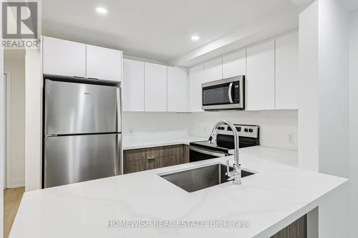 17A - 100 LIBERTY STREET N, Clarington (Bowmanville), Ontario L1C2M1