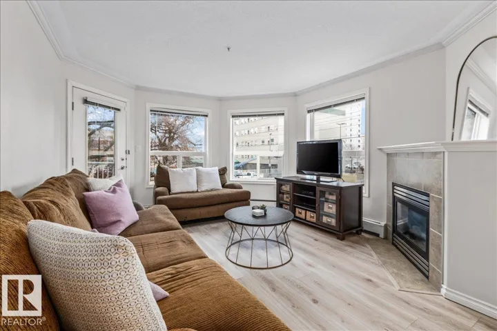 #206 9938 104 ST NW, Edmonton, Alberta T5K2X7