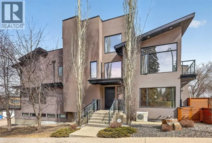 2718 19 Street SW, Calgary, Alberta T2T5B3