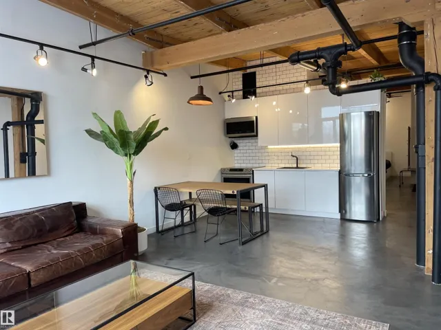 #212 10309 107 ST NW, Edmonton, Alberta T5J1K3