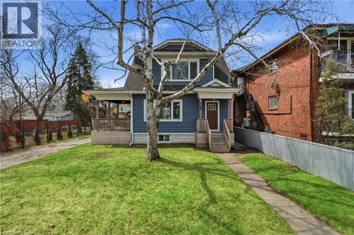 838 BEACH Boulevard, Hamilton, Ontario L8H6Z4