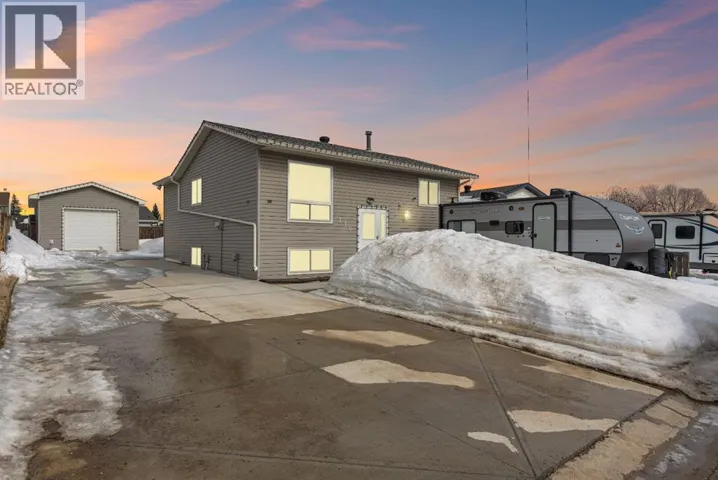 110 Parmenter Crescent, Fort McMurray, Alberta T9K1L8