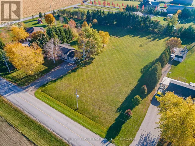 70986 B LINE, Lambton Shores (Grand Bend), Ontario N0M1T0