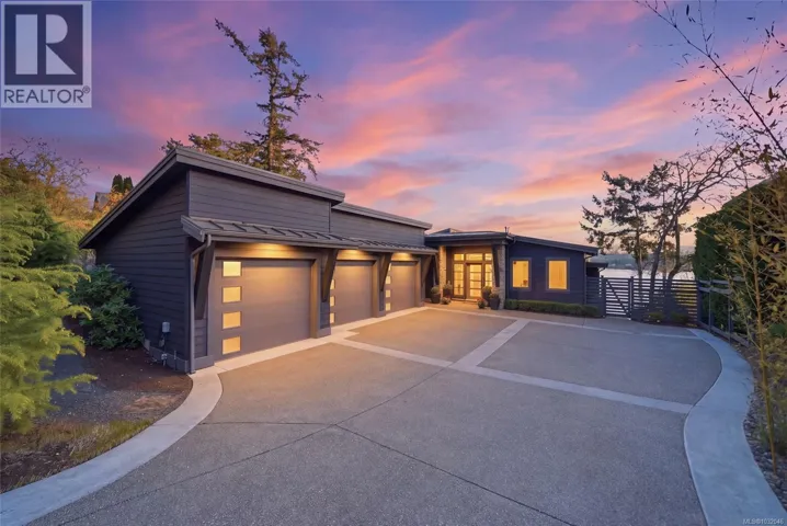 1381 Marina Way, Nanoose Bay, British Columbia V9P1B8