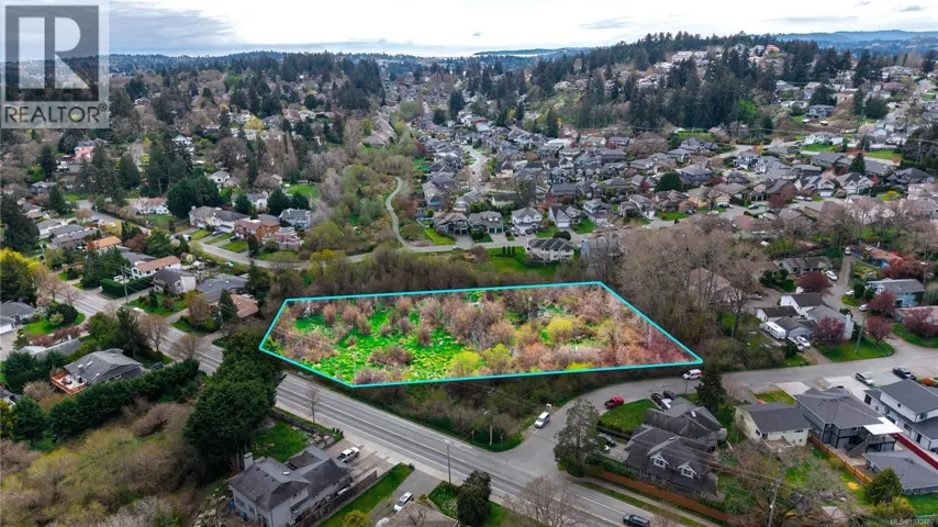 4104 Interurban Rd, Saanich, British Columbia V8Z7H4