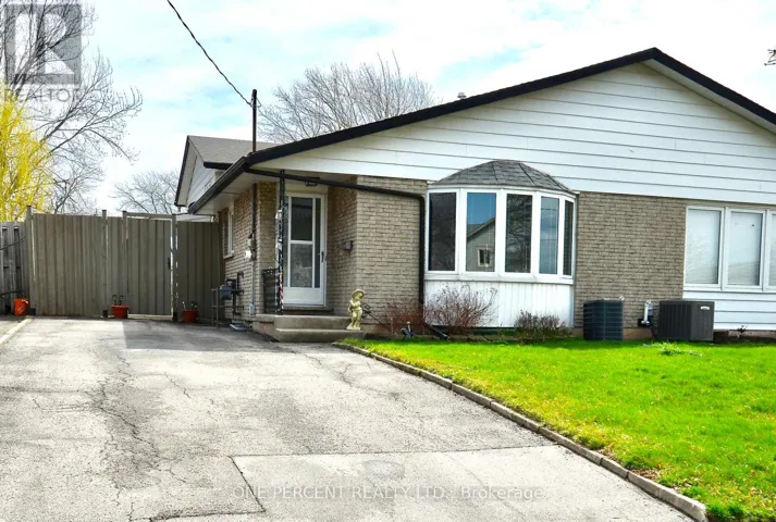 64 DORCHESTER BOULEVARD, St. Catharines (Carlton/Bunting), Ontario L2M6V2