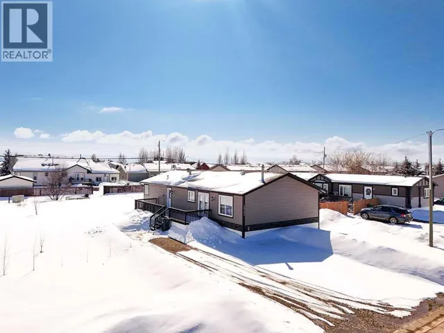10705 101 Avenue, La Crete, Alberta T0H2H0