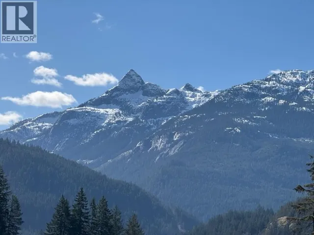 2978 HUCKLEBERRY DRIVE, Squamish, British Columbia V8B1B2
