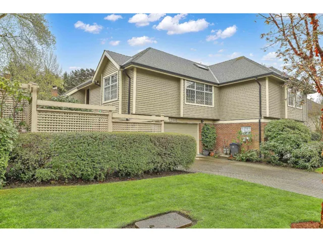 12015 S BOUNDARY DRIVE, Surrey, British Columbia V3X2B5