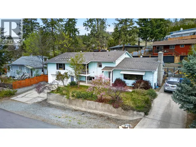 716 Mosley Place, Okanagan Falls, British Columbia V0H1R0
