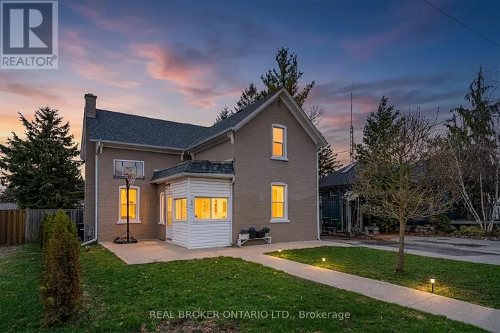 82 BOND STREET, Cambridge, Ontario N1R4B6