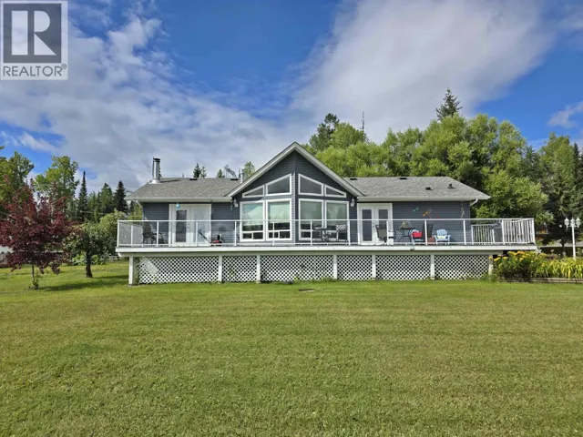 4812 TEN MILE LAKE ROAD, Quesnel, British Columbia V2J6X1
