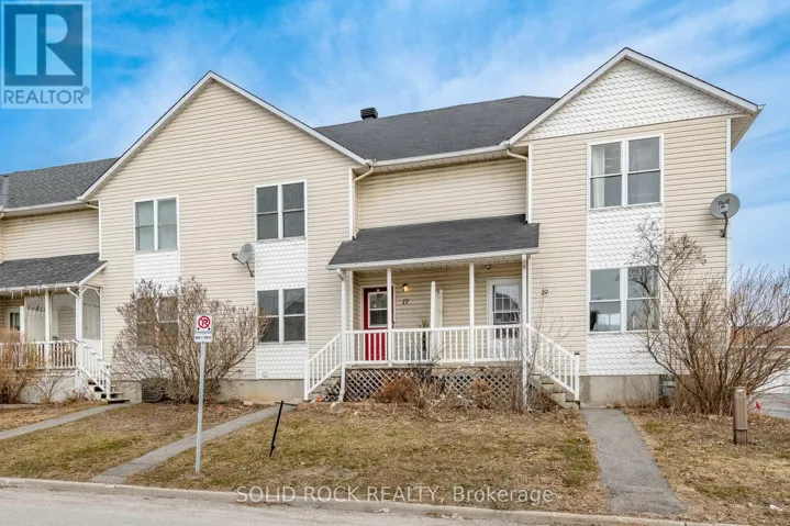 17 JOHNSTON STREET, Carleton Place, Ontario K7C4R7