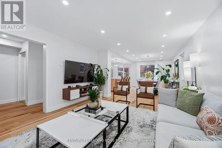 923 REDBIRD CRESCENT, Pickering (Liverpool), Ontario L1V5K8