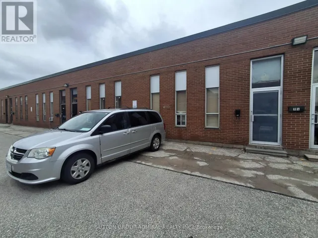 703 GARYRAY DRIVE, Toronto (Humber Summit), Ontario M9L1R2