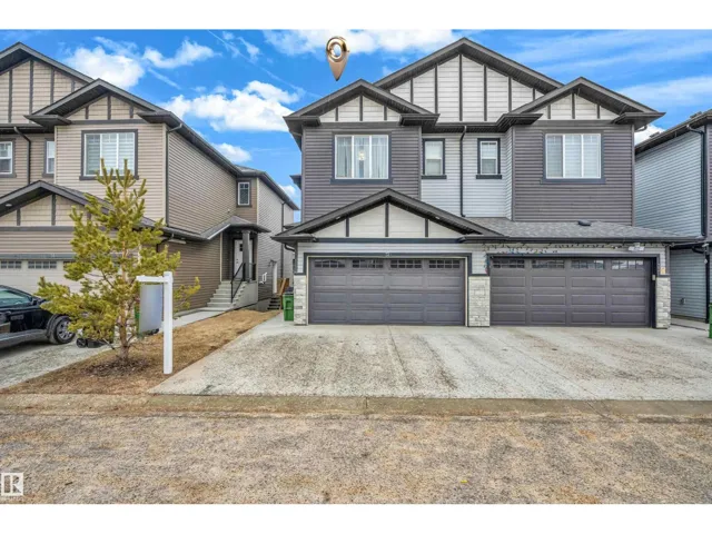 #32 1703 16 AV NW, Edmonton, Alberta T6T2C3