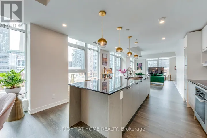 807 - 30 NELSON STREET, Toronto (Waterfront Communities), Ontario M5V0H5