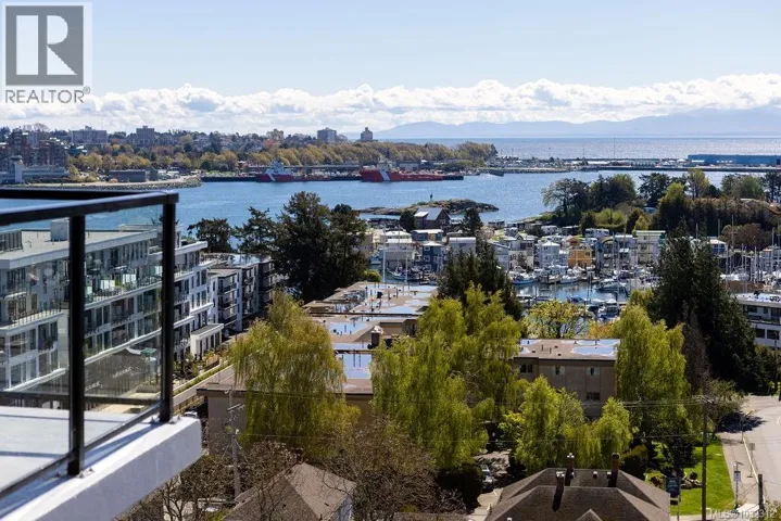 602 899 Esquimalt Rd, Esquimalt, British Columbia V9A3M5