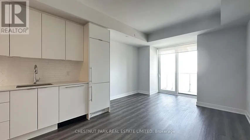 1305 - 430 SQUARE ONE DRIVE, Mississauga (Creditview), Ontario L5B0L6