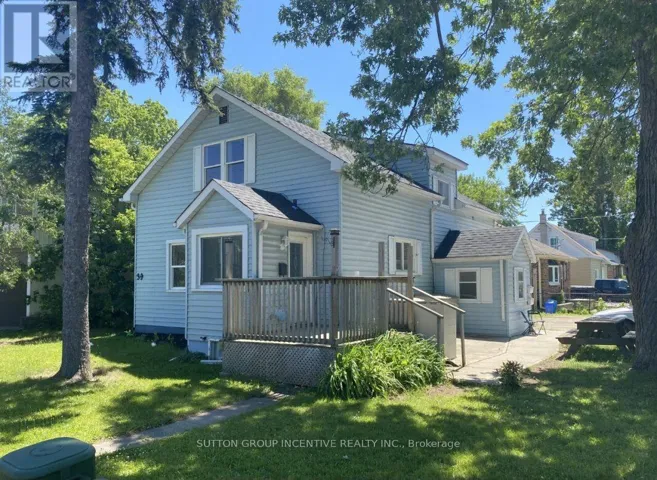 39 DONALD STREET, Barrie (Queen's Park), Ontario L4N1E4