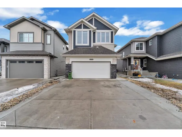 3235 13 AV NW, Edmonton, Alberta T6T0Z4