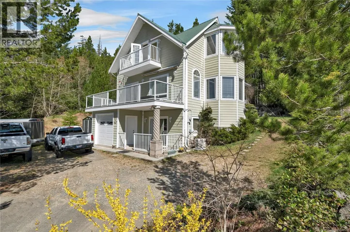 429 Donner Dr, Gold River, British Columbia V0P1G0