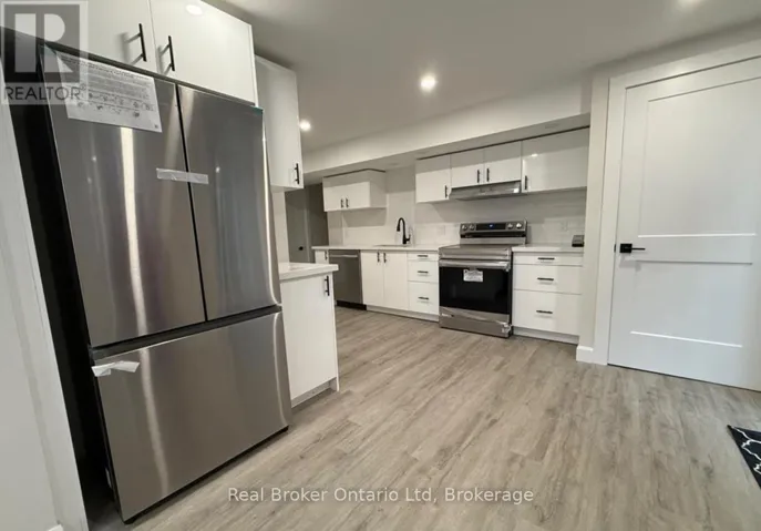 29 HEWITT PLACE, Barrie (Georgian Drive), Ontario L4M7B3