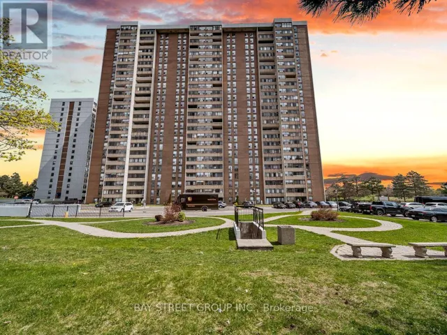 1003 - 18 KNIGHTSBRIDGE ROAD, Brampton (Queen Street Corridor), Ontario L6T3X5