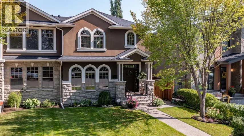2028 25a Street SW, Calgary, Alberta T3E1Y7